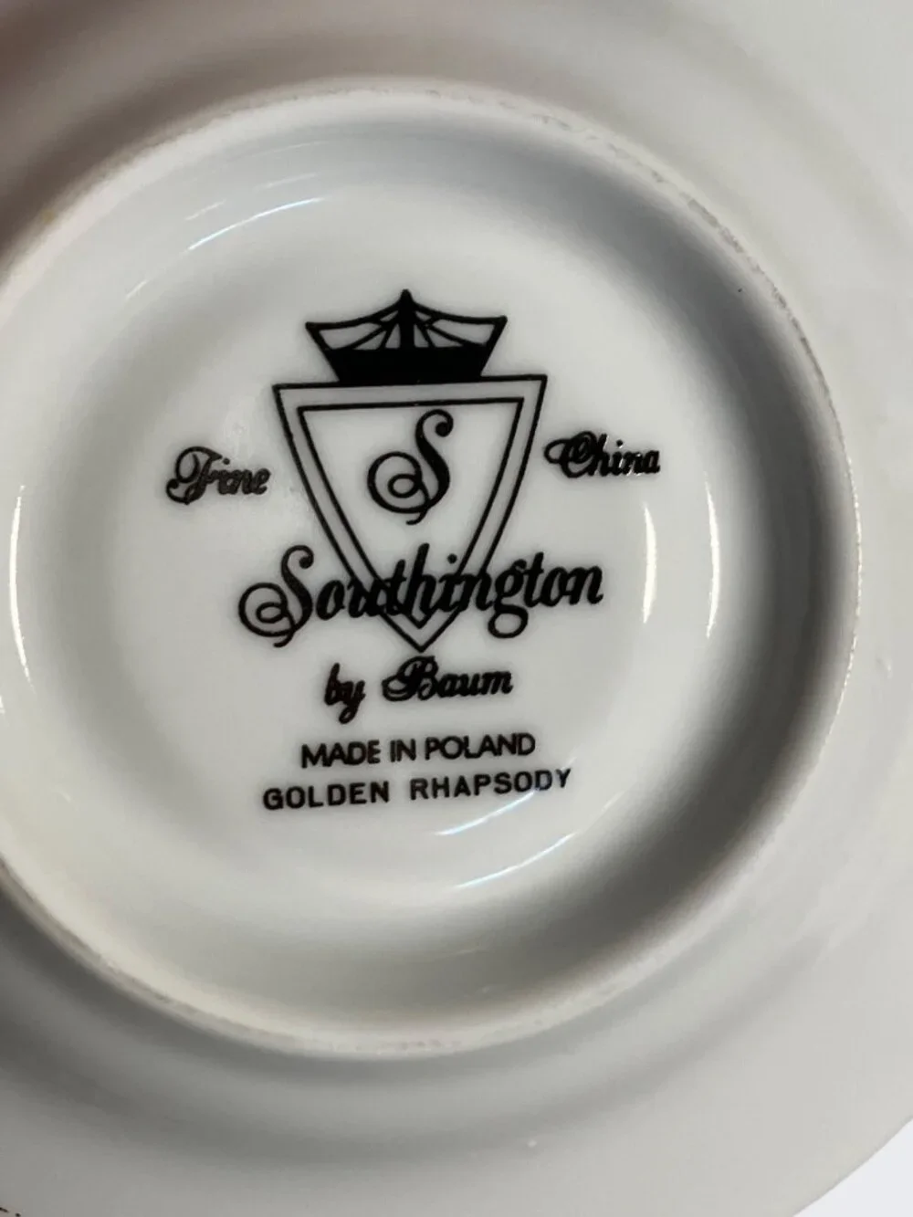 Southington By Baum Fine China Tea Cups & Saucers Golden Rhapsody Made In Poland